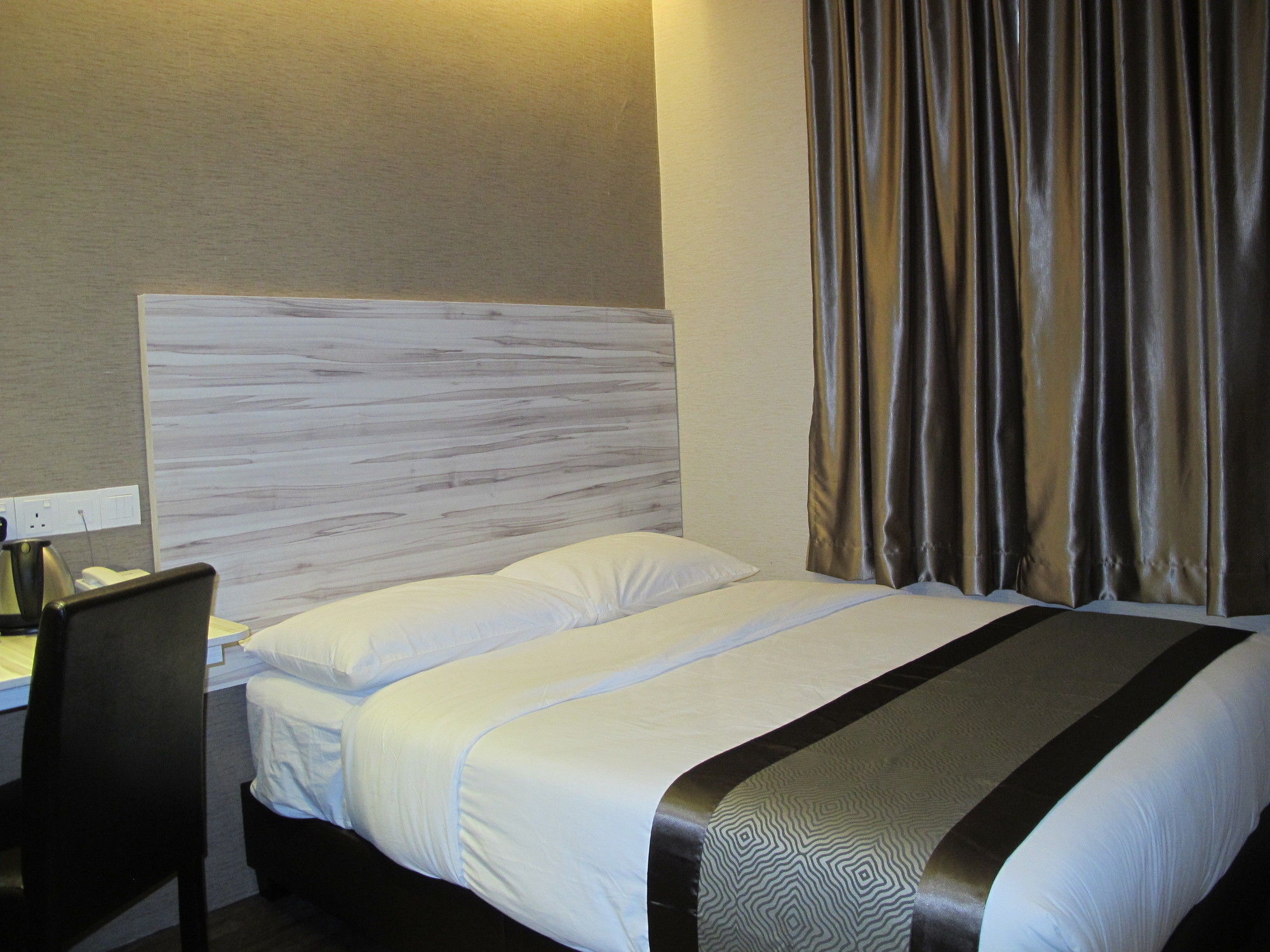 Hotel Austin Paradise - Taman Pulai Utama Skudai Esterno foto